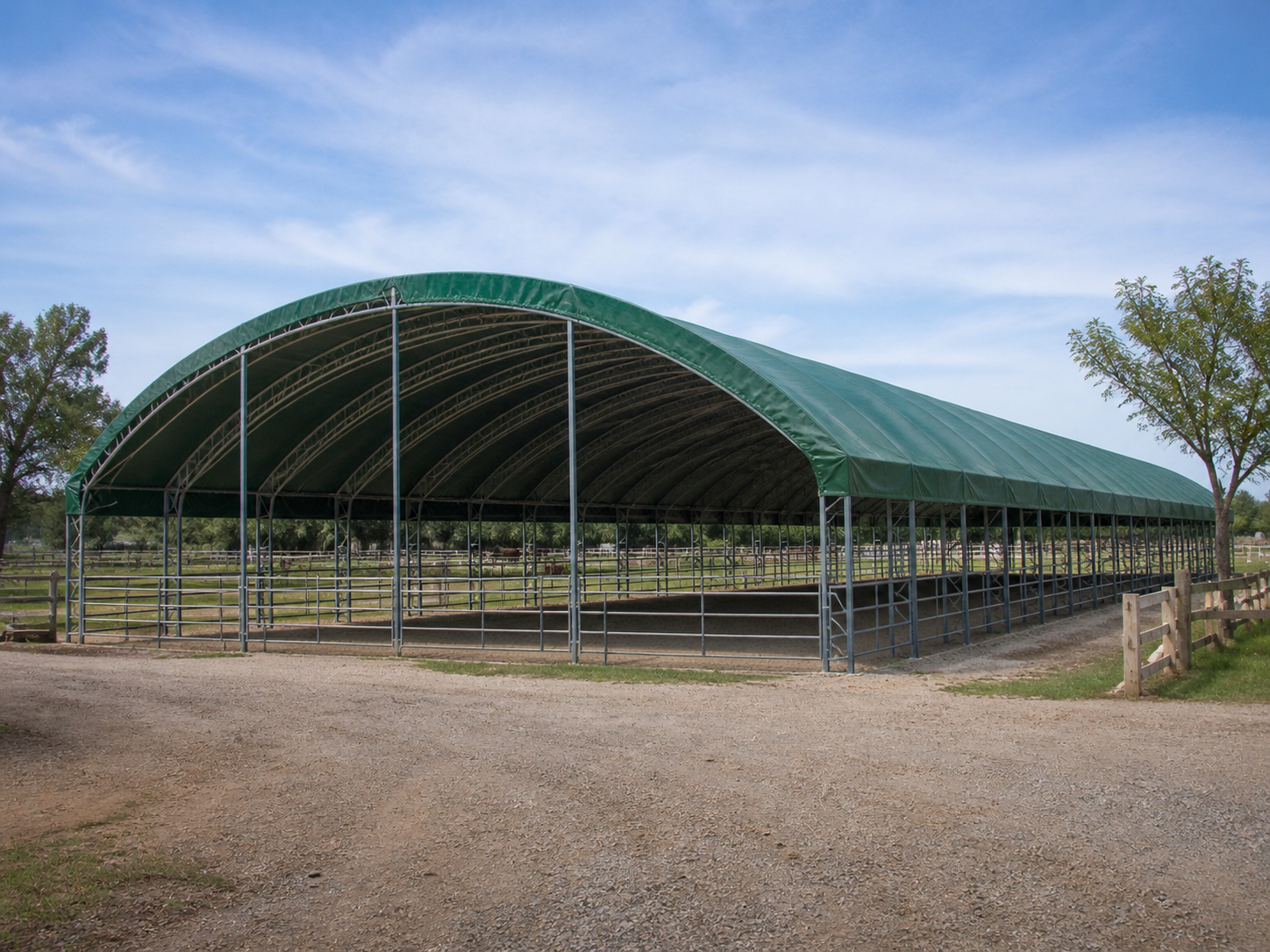 Reitplatzüberdachung 25 × 45 × 7 m