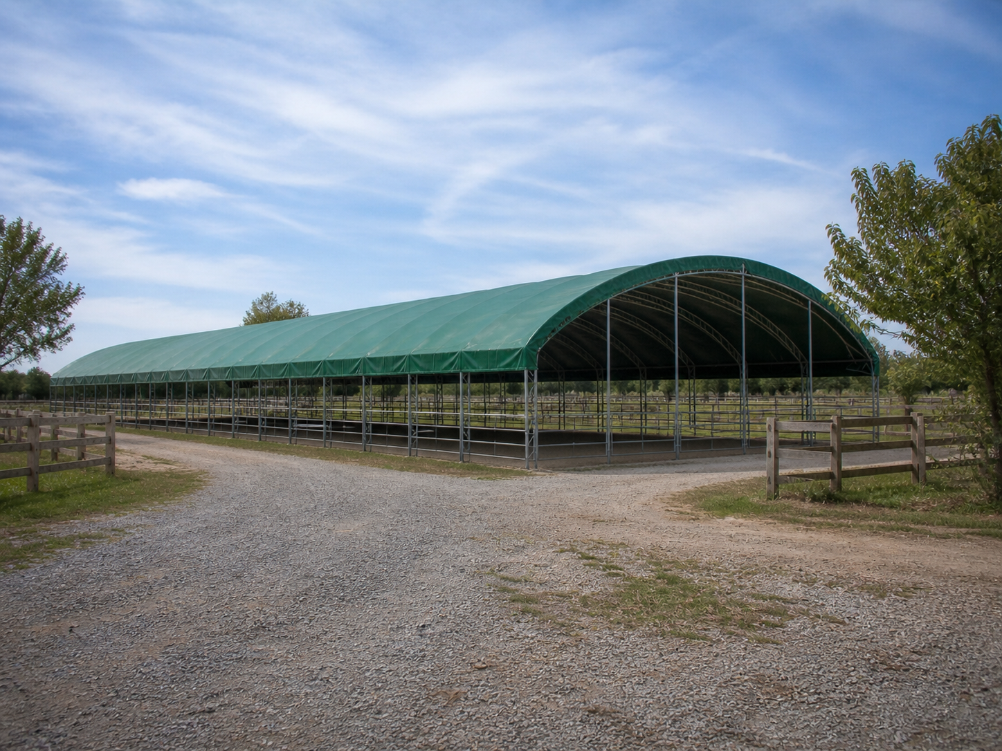 Reitplatzüberdachung 25 × 45 × 7 m Ansicht 2