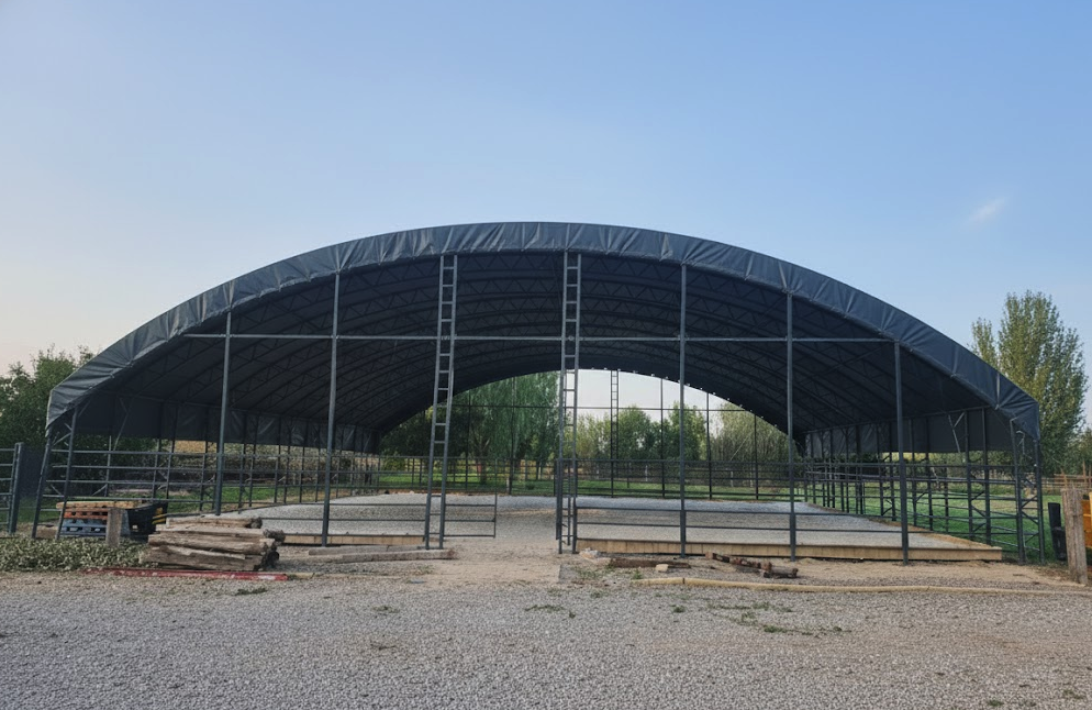 Reitplatzüberdachung 25 × 45 × 7 m Ansicht 5
