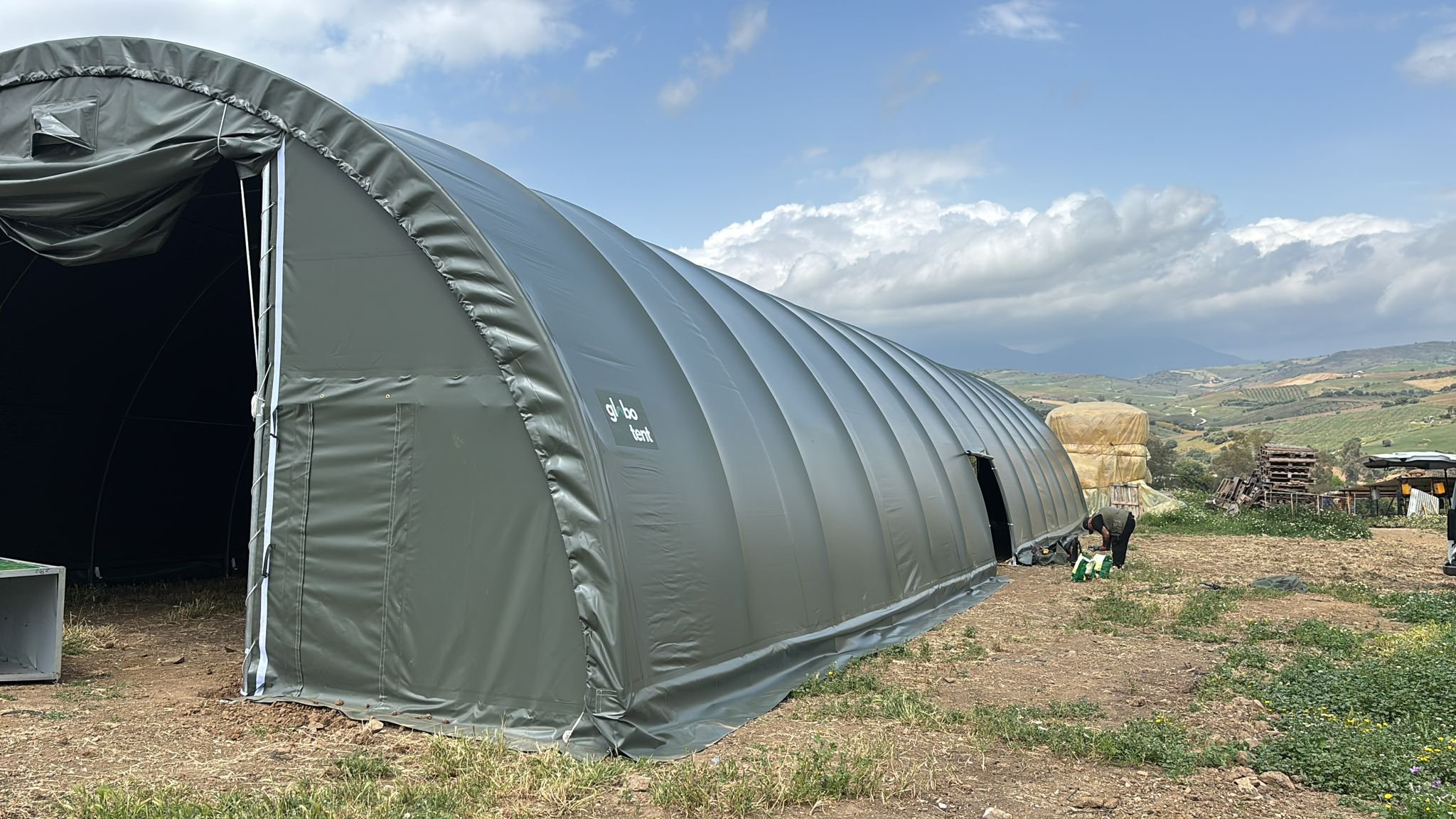 Rundbogenhalle 12,20 × 30 × 6,10 m Ansicht 2